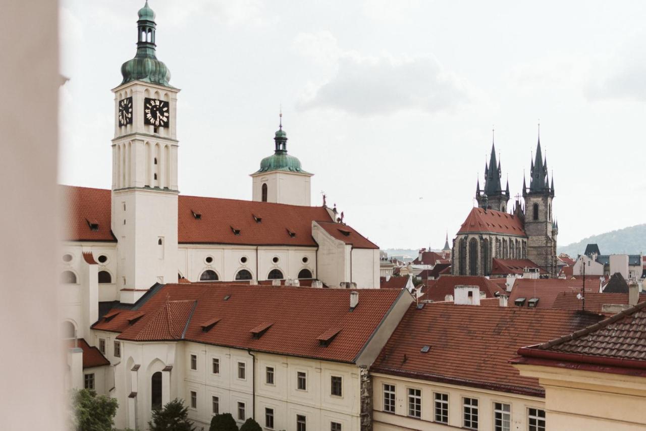 Lil Apartment With Tyn Cathedral View, Parking & Ac プラハ エクステリア 写真